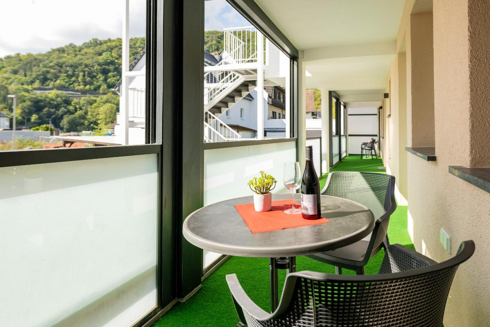 Apart Hotel Lang Altenahr Exterior photo